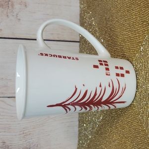 2014 Starbucks 17.8oz Red Tree Mug